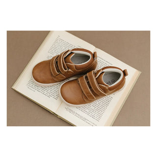 Otis Double Strap Sneaker - Chestnut