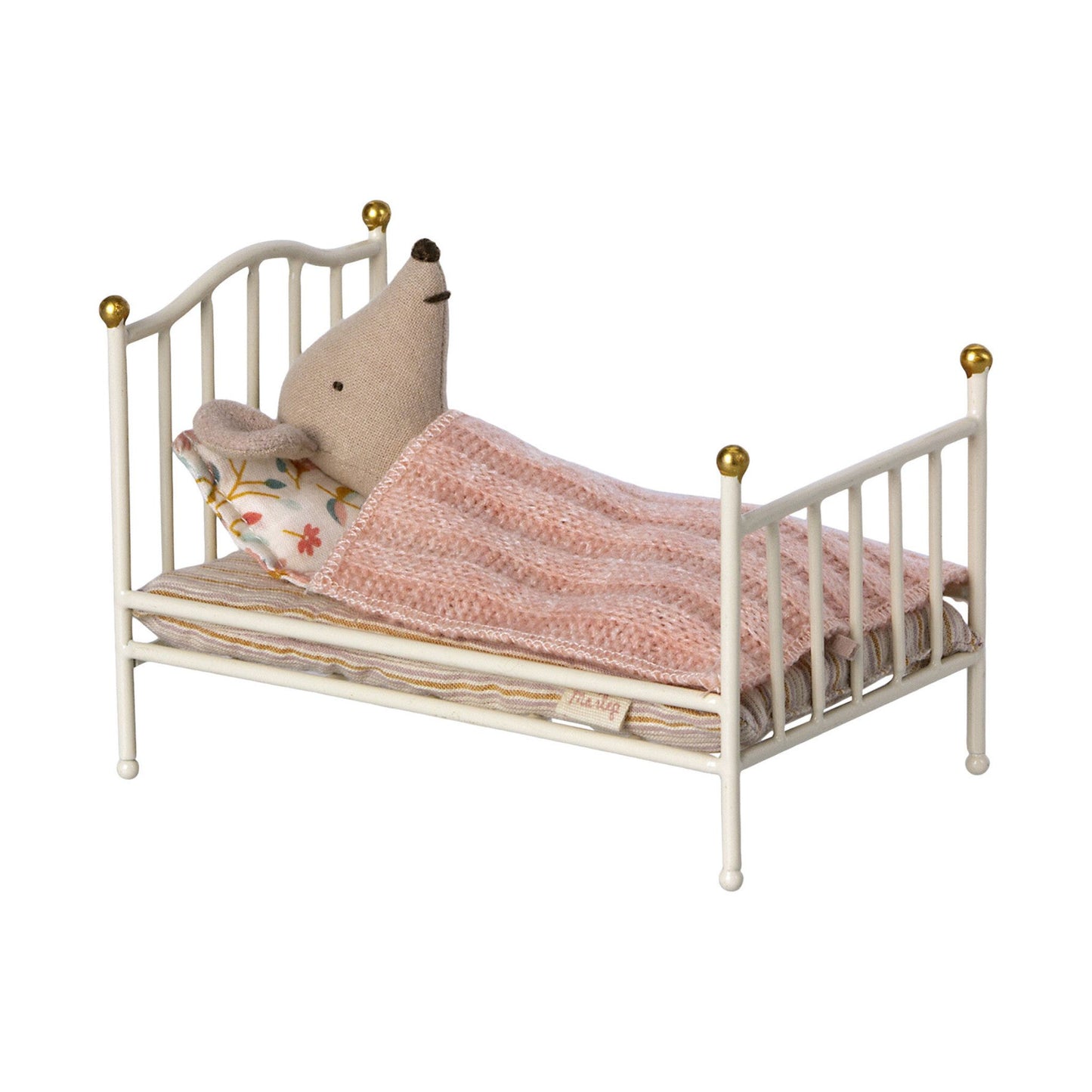 Vintage Bed, Mouse