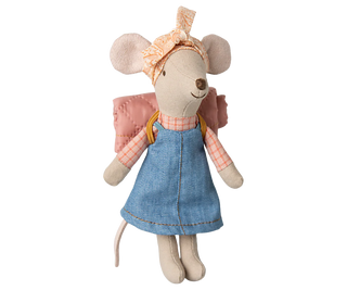 Hiker Mouse, Big Sister