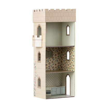 Castle with Kitchen, Mouse