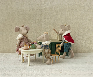Prince Mouse, Big Brother - Ocher