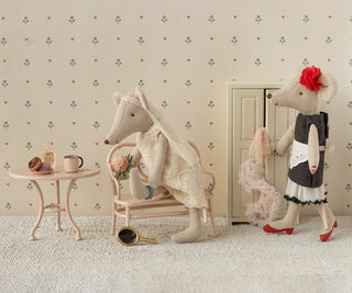 Beautician Mouse - Mum