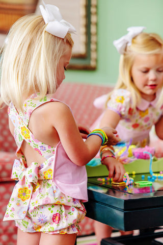 Betsey Bow Back Set - Boca Grande Begonia